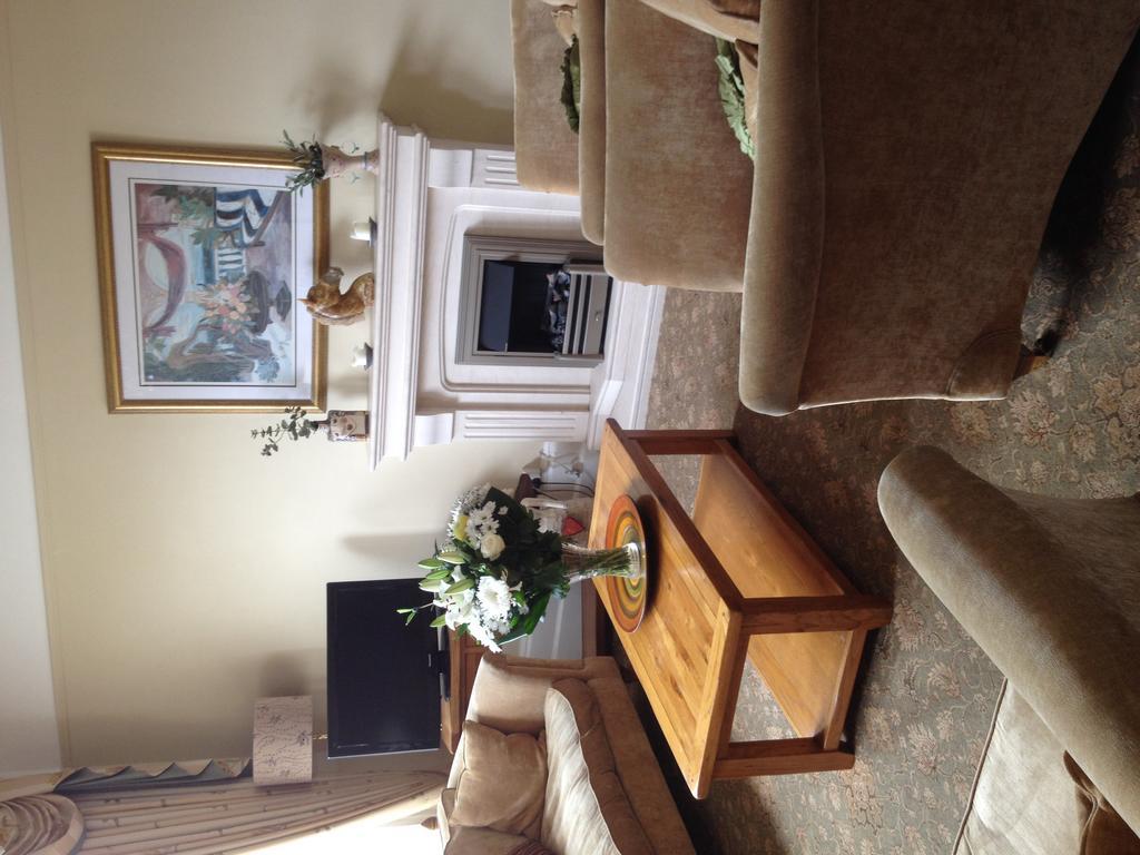 The Bebington Bed & Breakfast Luaran gambar