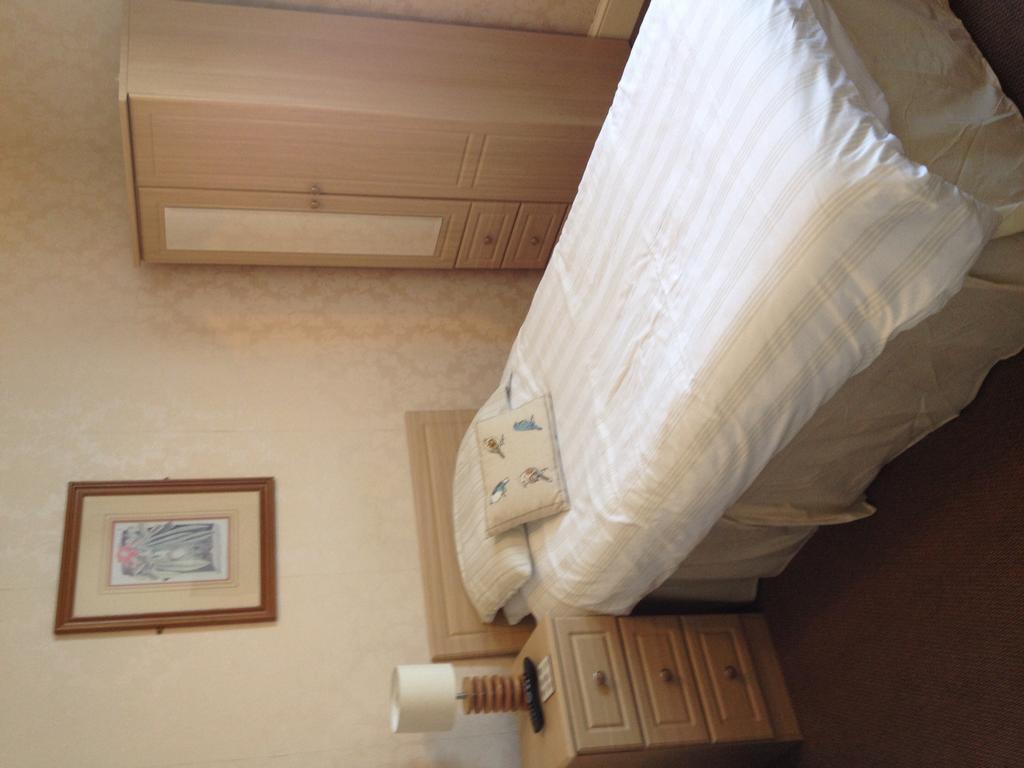 The Bebington Bed & Breakfast Luaran gambar